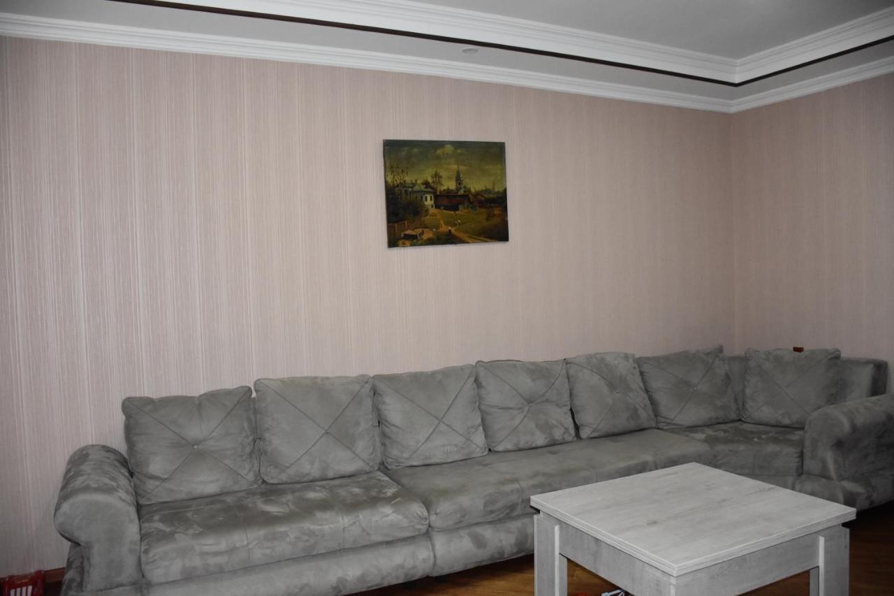 Guest House Ana Borjomi Exterior foto